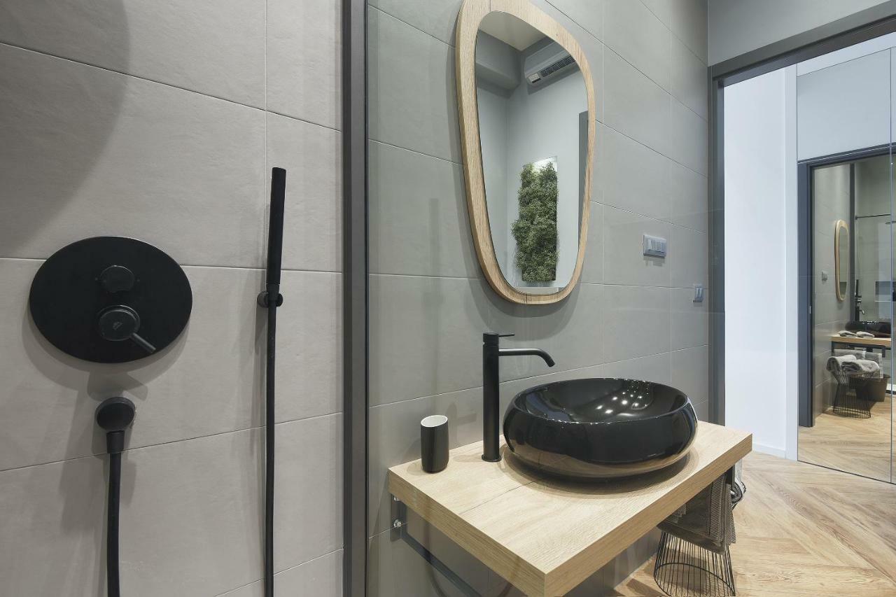 Luxury Jana With Private Parking Apartment